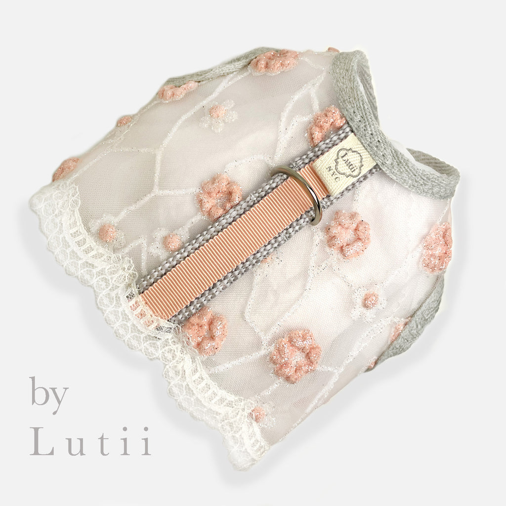 small_dog_harness_peach_lace_harness_6x6a.Lutii_Lantie_Foster_new_pink_cream1